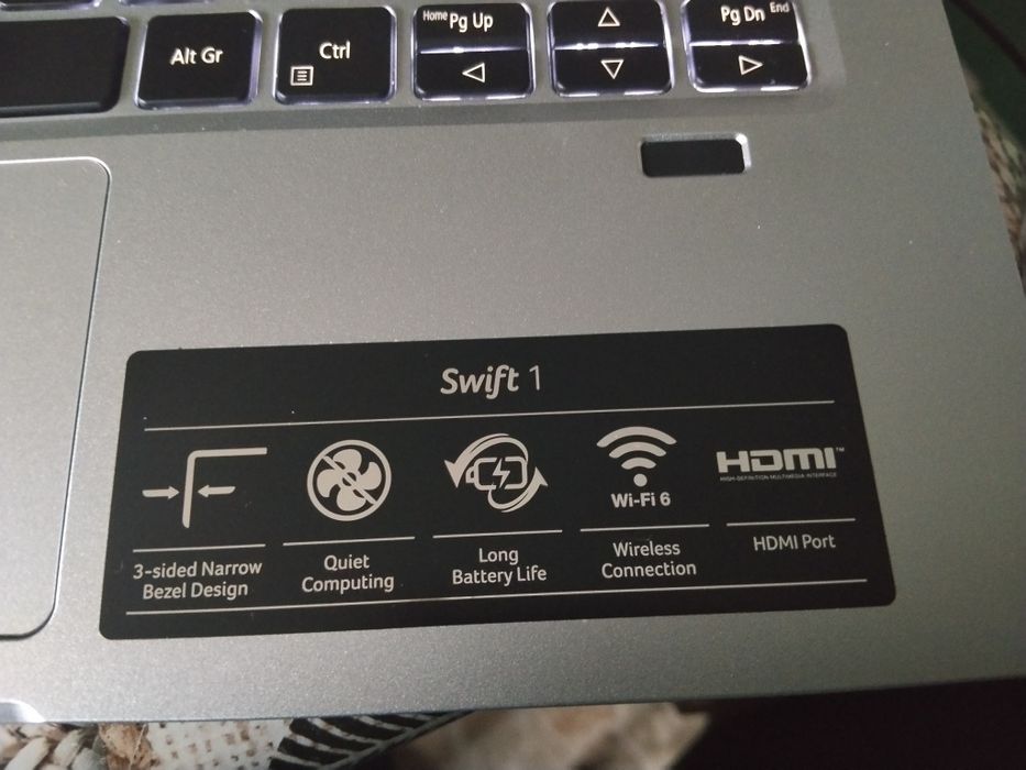 Sprzedam używany laptop Acer