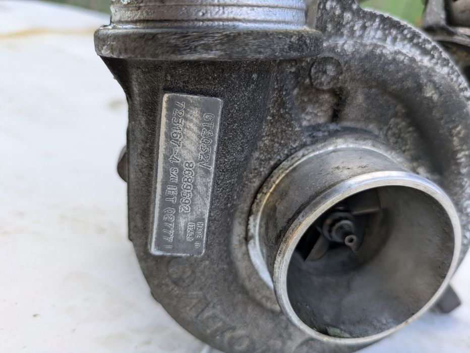 Турбіна gt2052v Volvo XC 70 XC 90 2.4 diesel