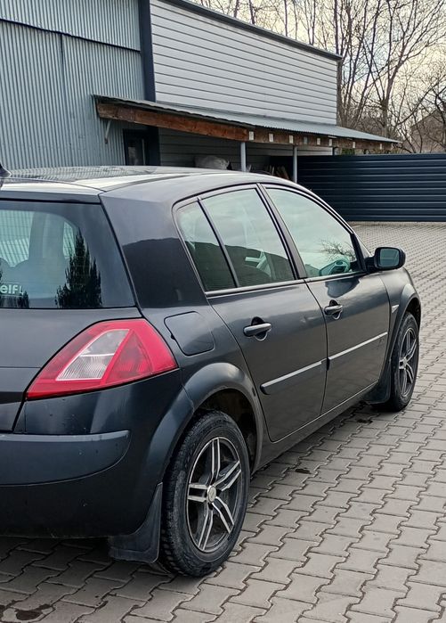 Автомобіль Рено Меган 2