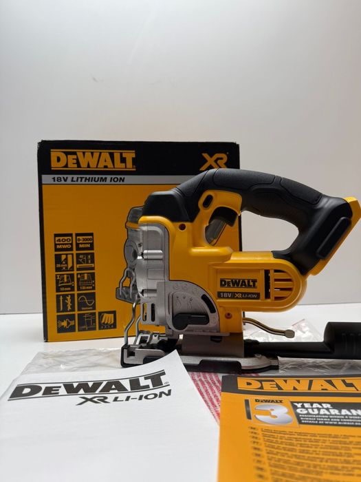 Акумуляторний лобзик DeWalt DCS331