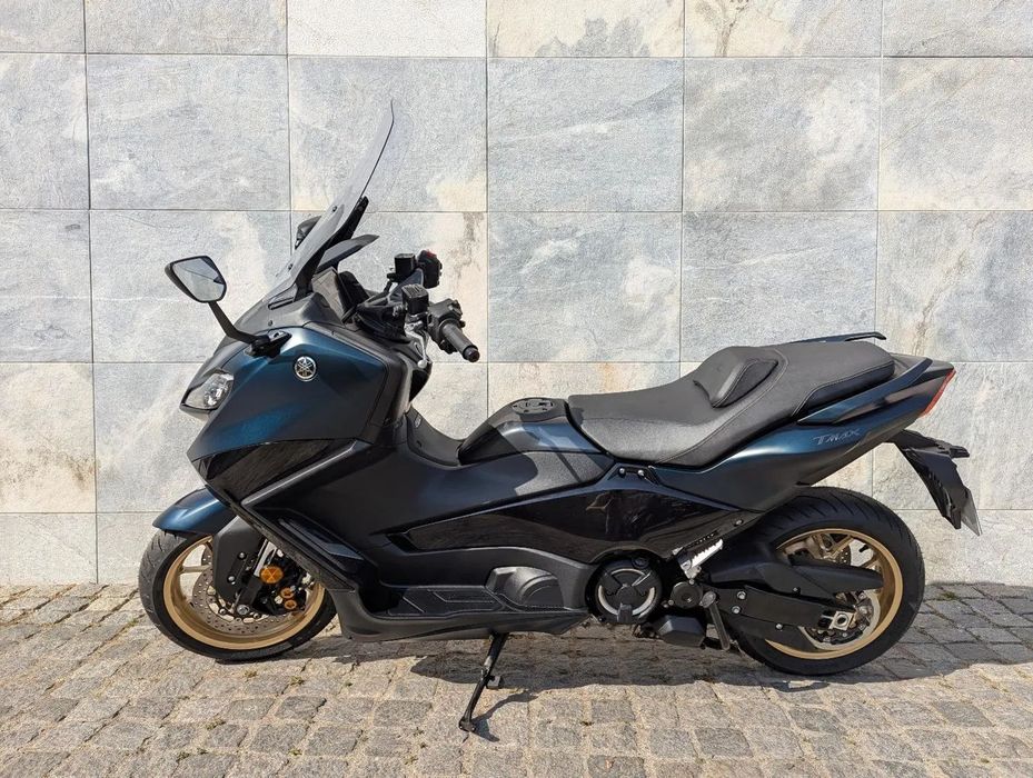 Yamaha TMAX  Tech Max