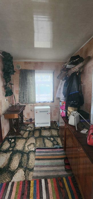 Продається будинок з гаражом в центрі по вул.Удільна