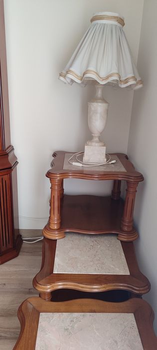 Conjunto de 3 mesa de sala mais candeeiro