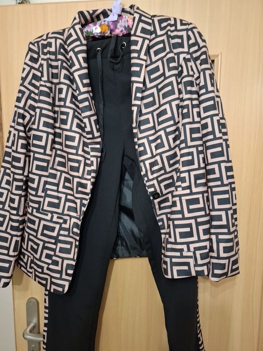 Garnitur w geometryczne wzory