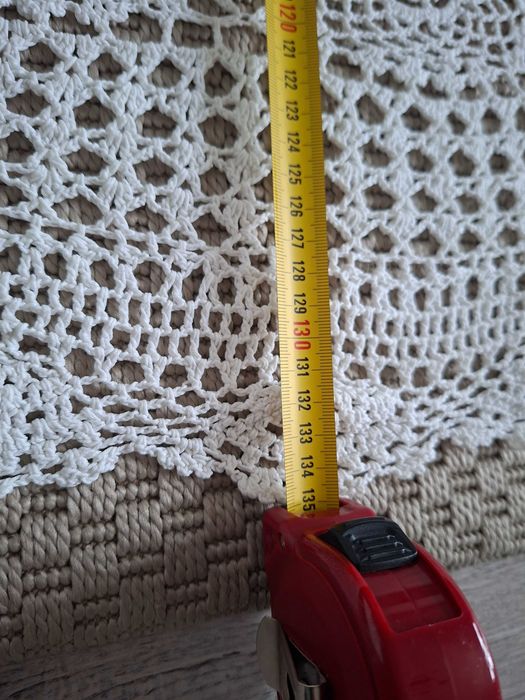 Obrus szydełkowy okrągły 135cm