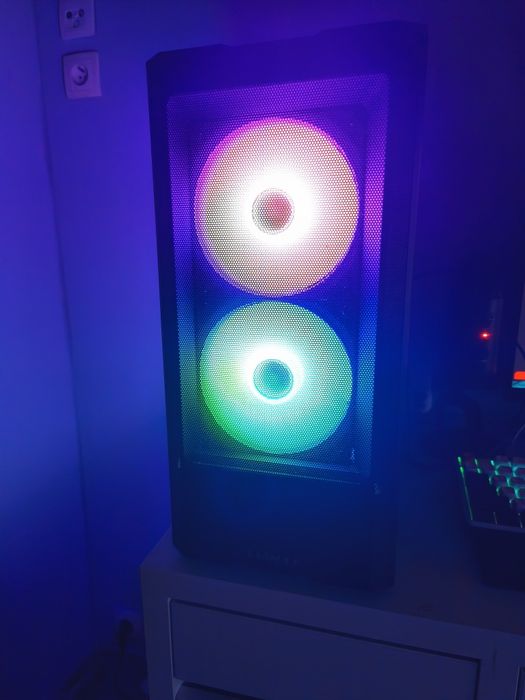 KOMPUTER GAMINGOWY|Ryzen 7 7800X3D|Sapphire Radeon Rx 9070 XT|32GBDDR5