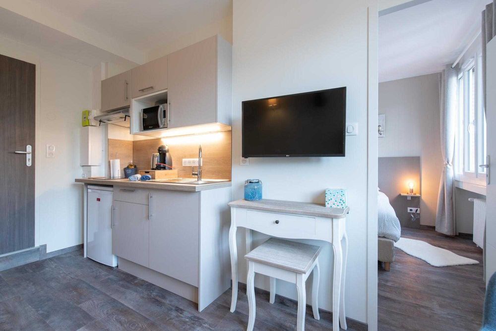 Studio mobilado em Aveiro.