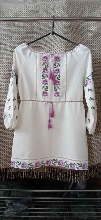Вишиванка на дівчинку