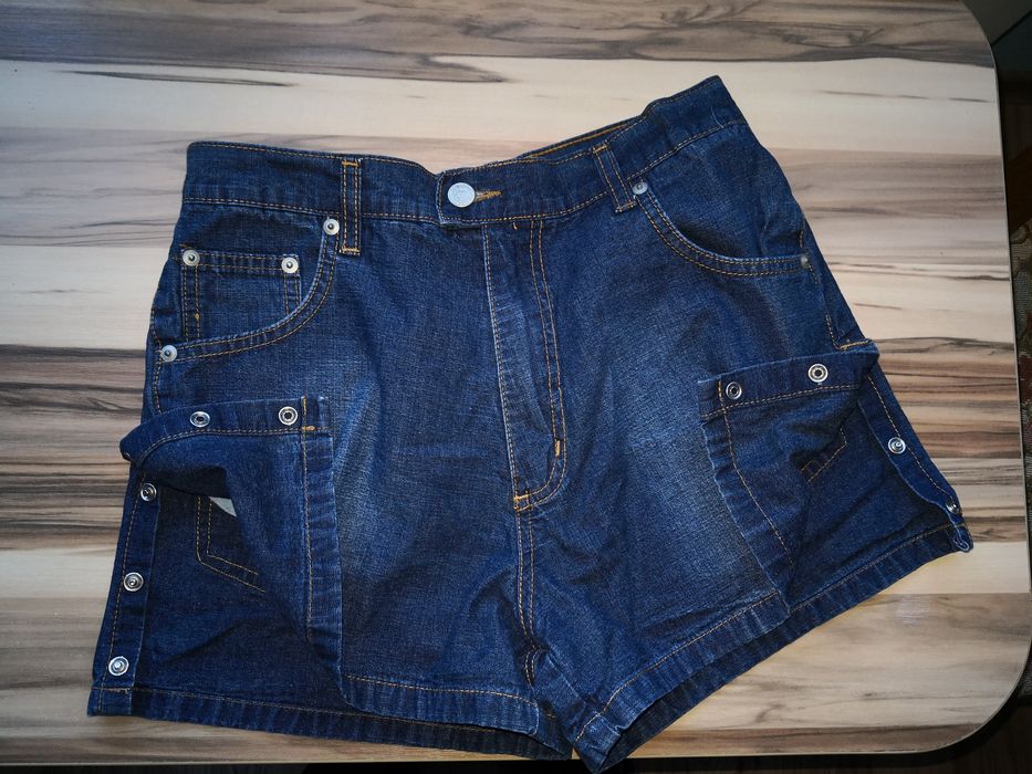Spodenki dżinsowe