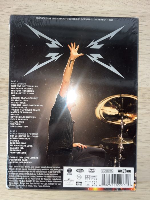 Metallica quebec magnetic