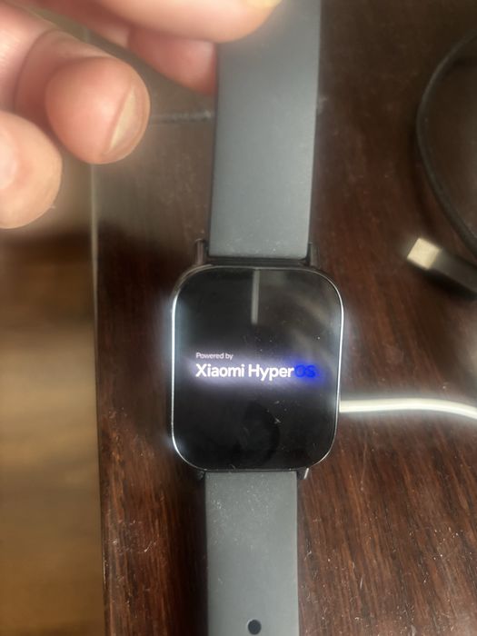 Smatwach redmi uszkodzony jak nowy wizualnie