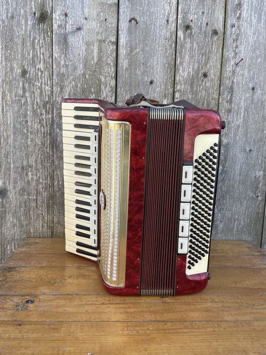 Акардеон велтмейстер 120