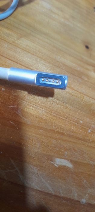 Carregador apple e fichas