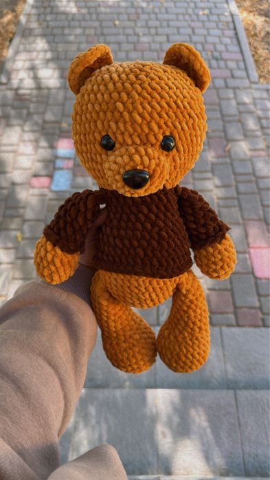 Вязані іграшки ручної роботи