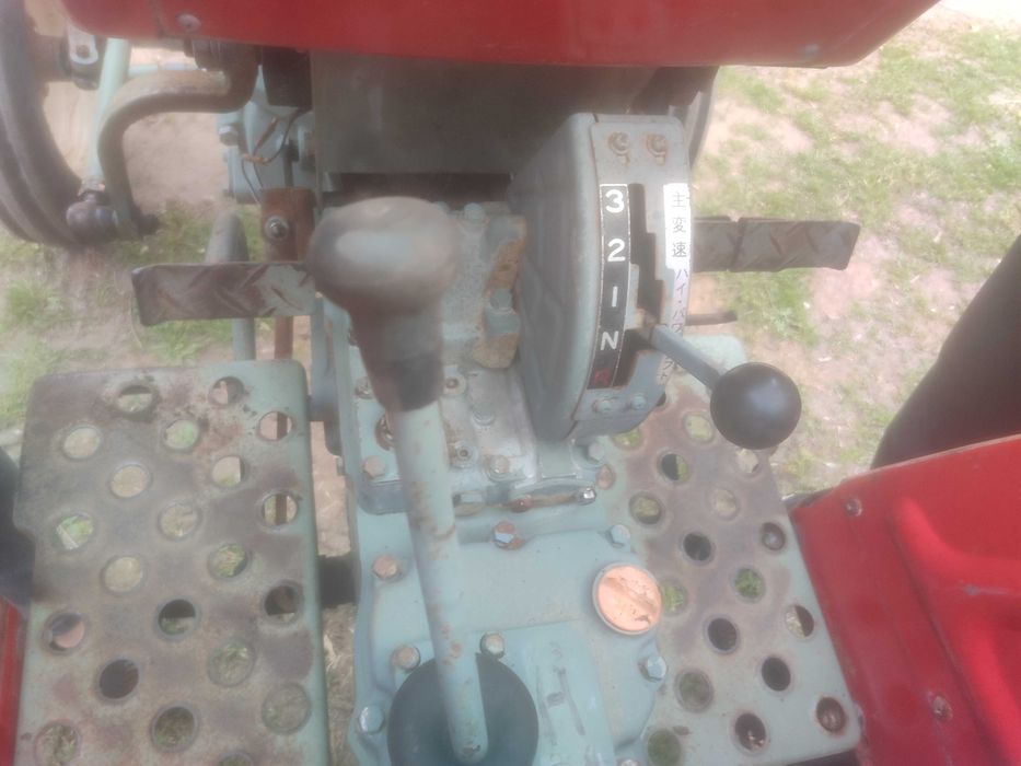 Повноприводний мінітрактор японського виробництва