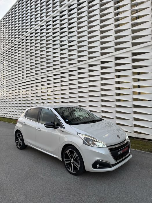 Peugeot 208 Gt Line 110 cv