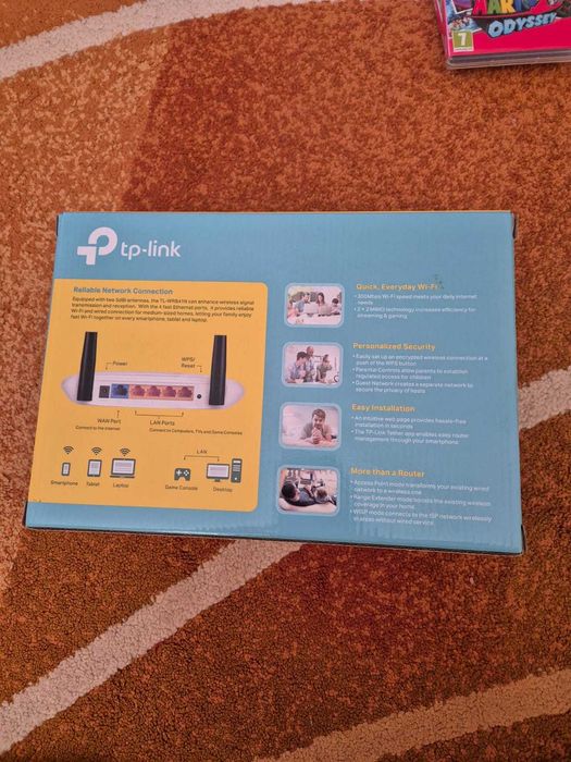 Equipamentos de rede: Router e Hub USB TP-Link, e Switch Tenda