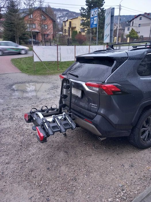 Platforma rowerowa na 3 rowery Thule VeloCompact 926 - godna polecenia, lekki, kompaktowy bagażnik. Możliwość dostawki na 4 rower