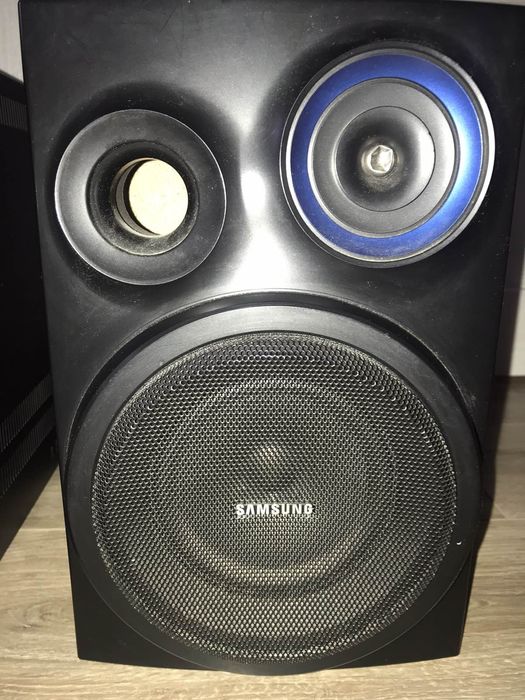 Музыкальный центр Samsung