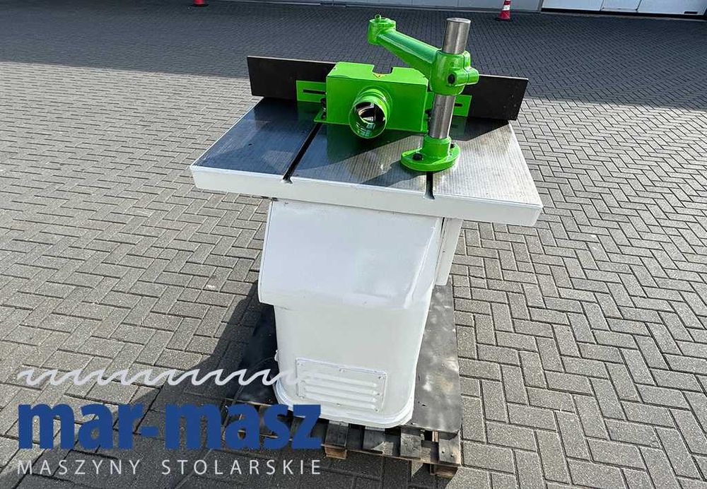 Frezarka dolnowrzecionowa GOMAD 3 kW wrzeciono 40mm