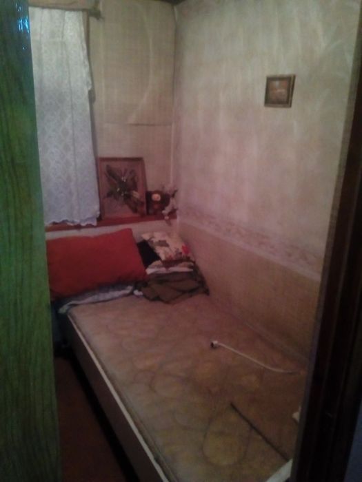 Продам два  приватизированных  земельных участка на одном участке доми