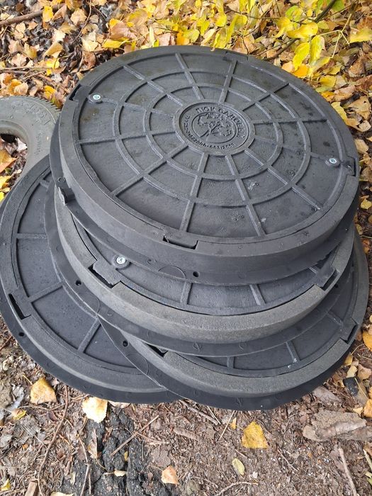 Продам полімерні,каналізаційні люки