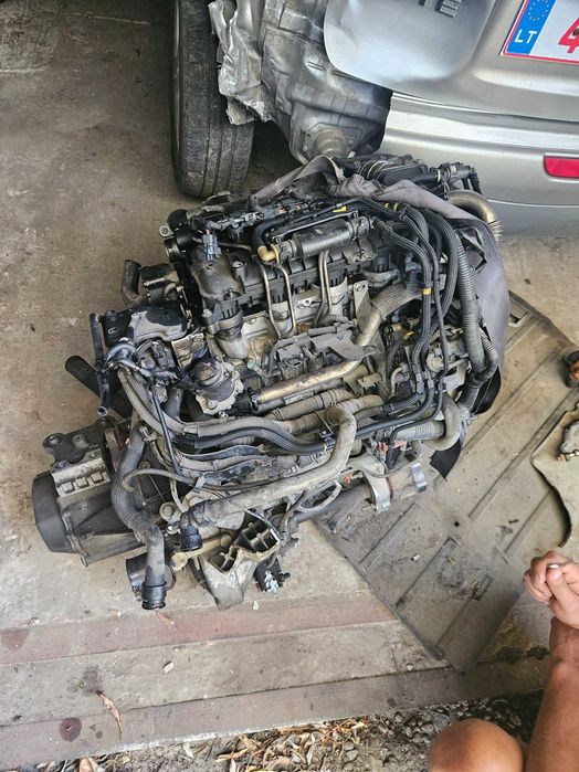 Разборка Peugeot 207 хэтчбек - капот, фара, фонарь, ляда, рейка, балка