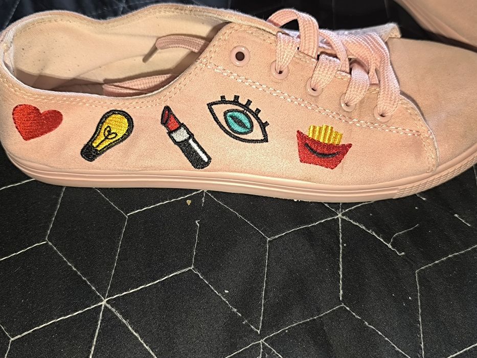 Buty trampki pudrowy róż 38