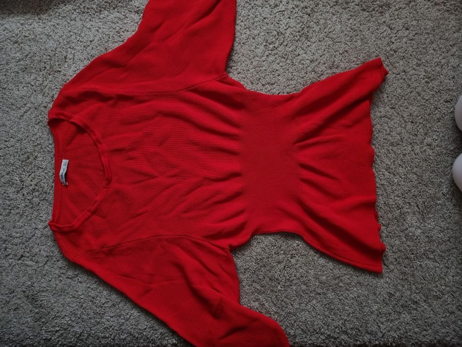 Camisola vermelha Zara