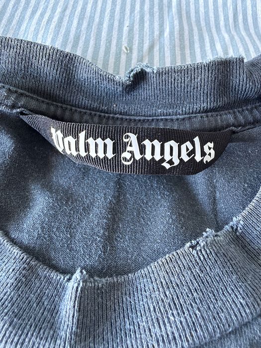 Roupas usadas em perfeito estado