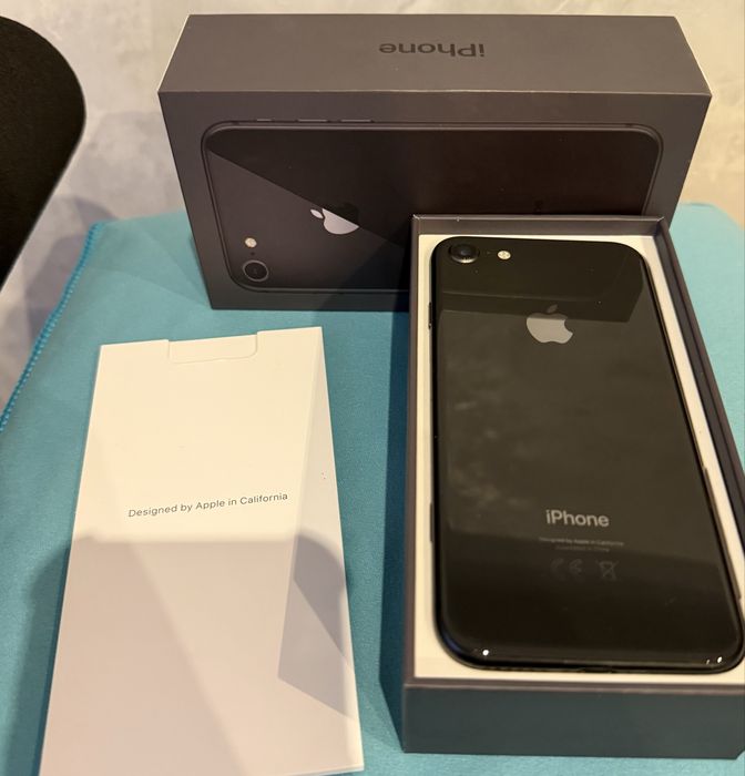 IPhone 8 space gray 64gb