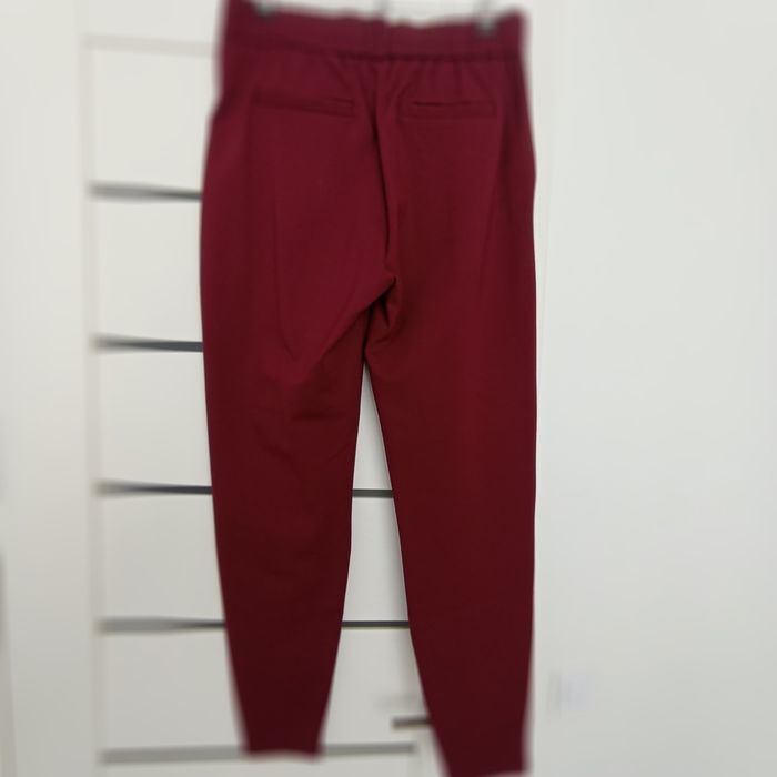 Продам брючки женские, новые 250грн размер 38(s-m)