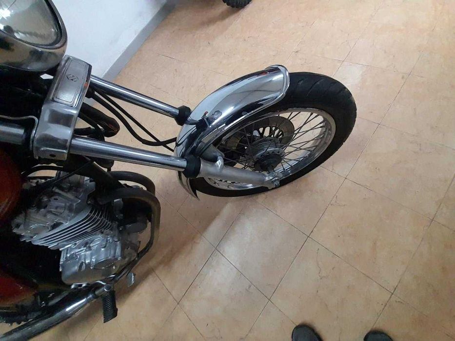 Mota Suzuki GN 250