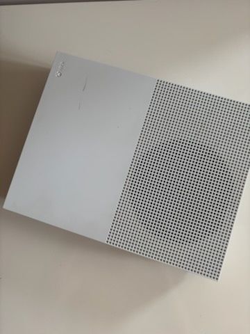 Xbox One S stan bardzo dobry