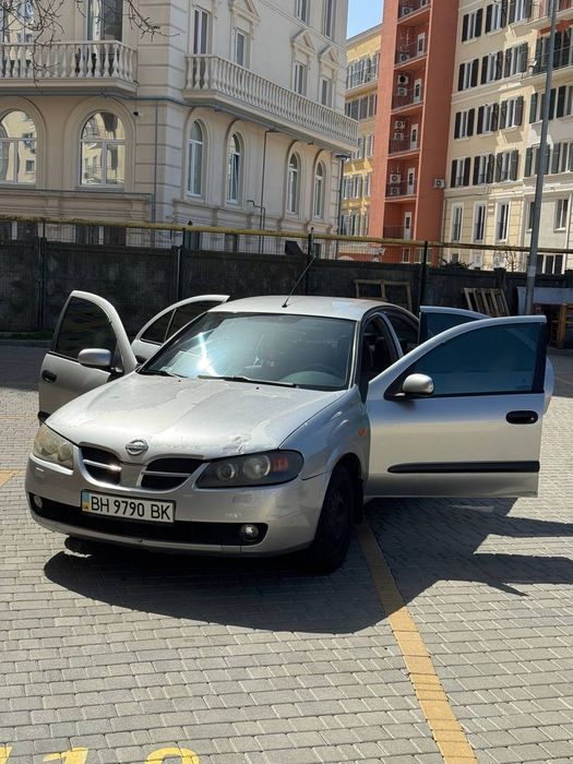 Nissan Almera 2005