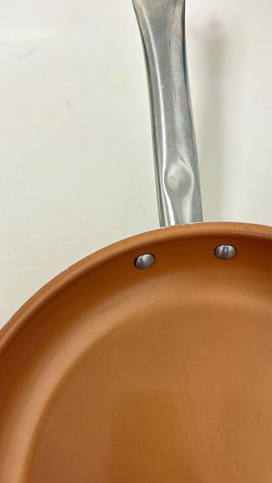 Frigideira Antiaderente revestimento cobreado