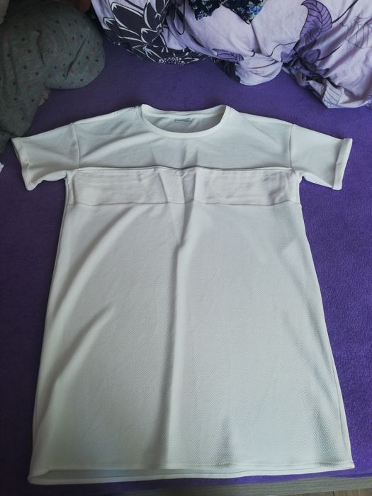Luźna sukienka biała rozmiar L polecam