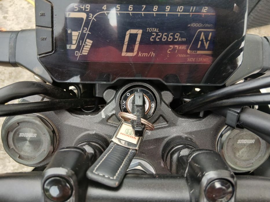Honda  CB125r como nova