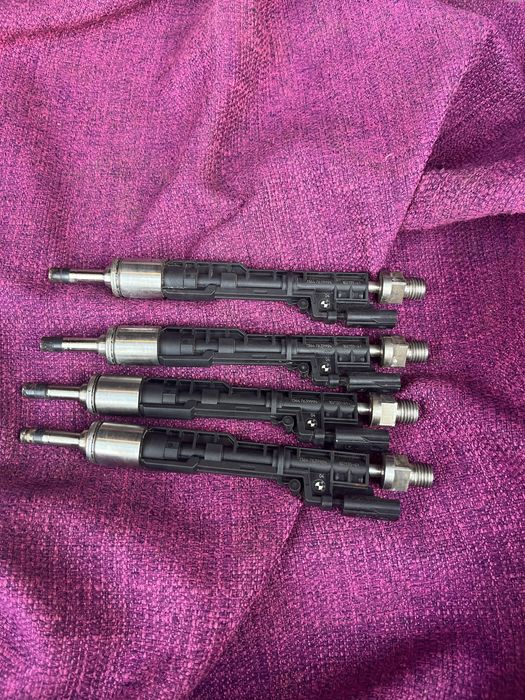 Комплект Форсунки бмв. BMW F10. F30.  х1. Х3 n20b20