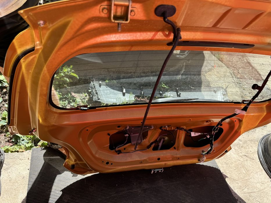 Ляда кришка багажнику Mitsubishi Mirage 2020 2021 2022 2023