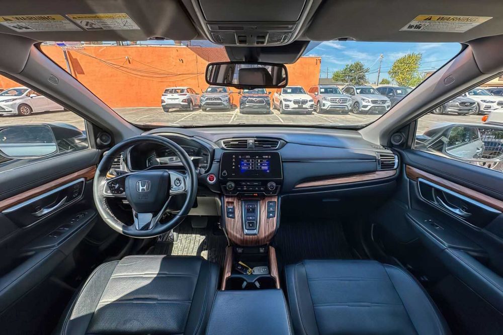 Honda CR-V Hybrid      2020