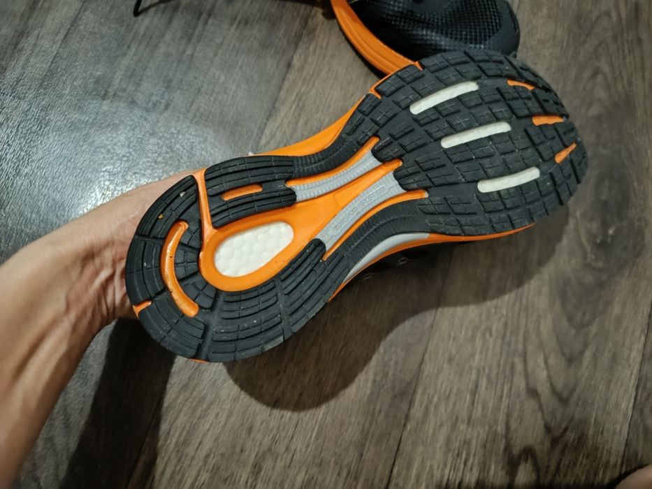 Кросівки Adidas чоловік,підліток