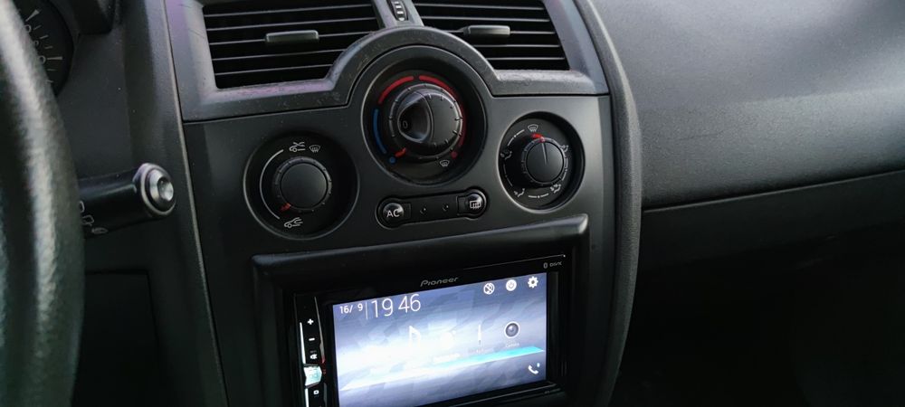 Renault Megane Fase 2  Comercial ANO  2008