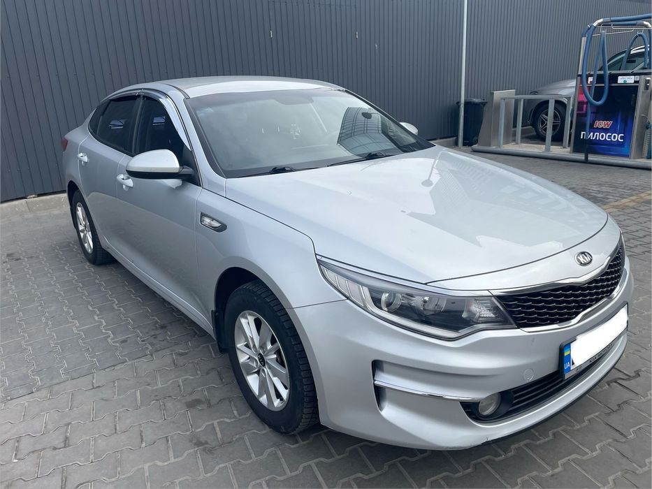 Оренда авто KIA K5 2015 2.0 газ. АКПП. Потижнево