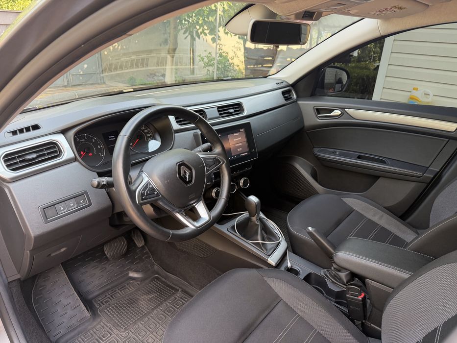 Продам Renault Akrana 2021 автомат