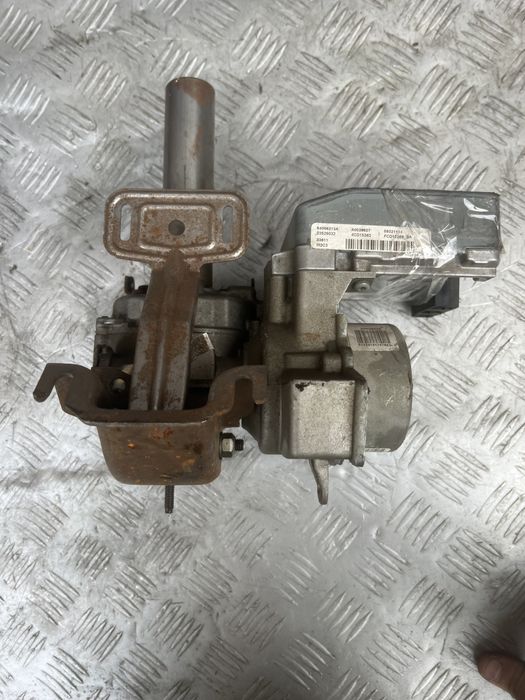 Ford fiesta mk7 підсилення електричне 54086213a