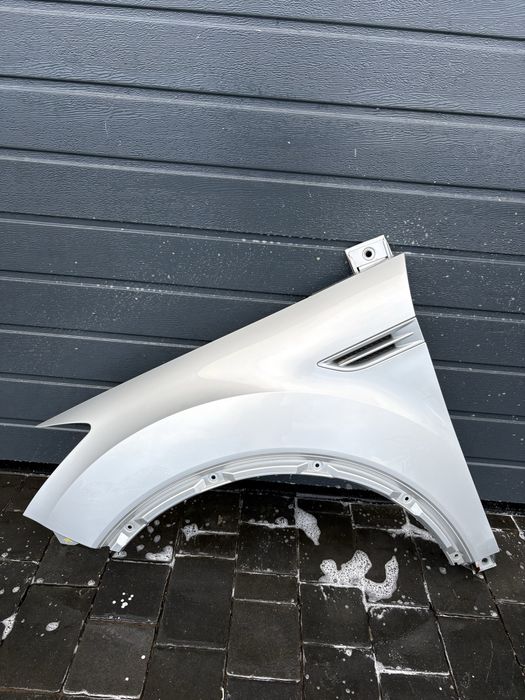 Błotnik przedni lewy przód ford kuga mk1 08