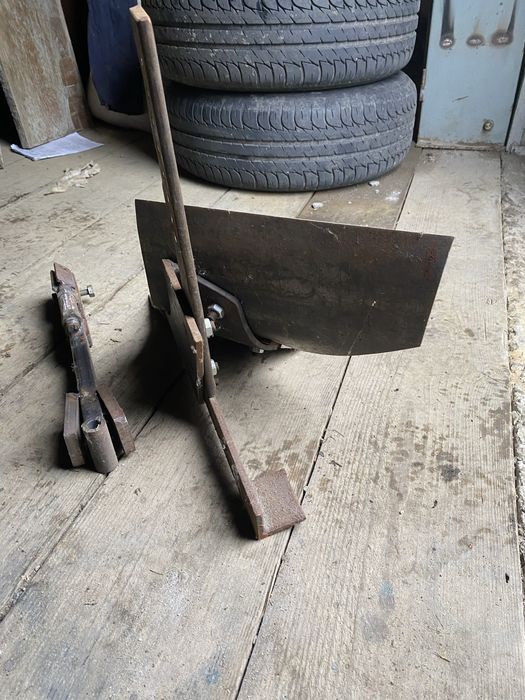 Плуг для культиватора