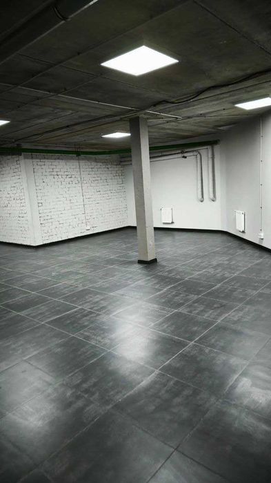 Здам цоколь 157,48м2 під спортивний зал, торгова площа