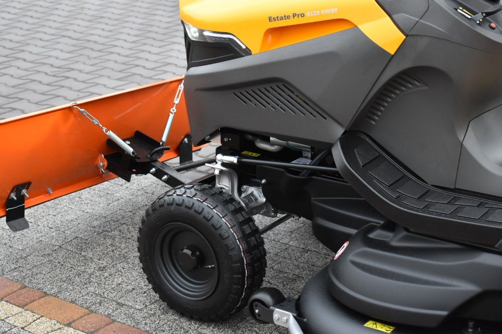 Traktorek kosiarka Stiga Estate 9122 WX 4x4 Silnik Honda Pług